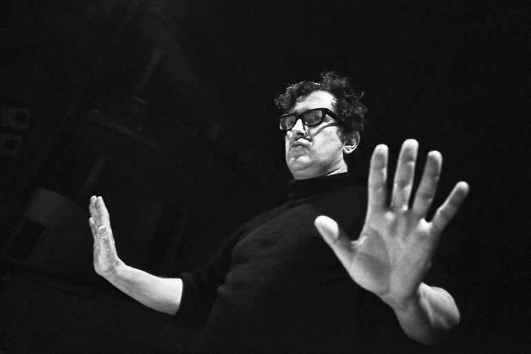 El pionero de la música electrónica Luciano Berio era uno de los amigos con los que Italo Calvino mantenía correspondencia