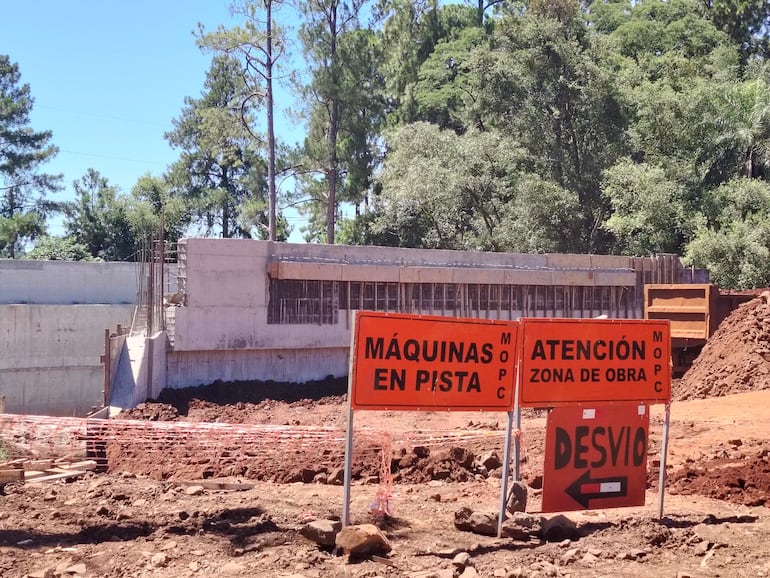 Hospital General de Itapúa “Ladislao Hrisuk Szuljew”.