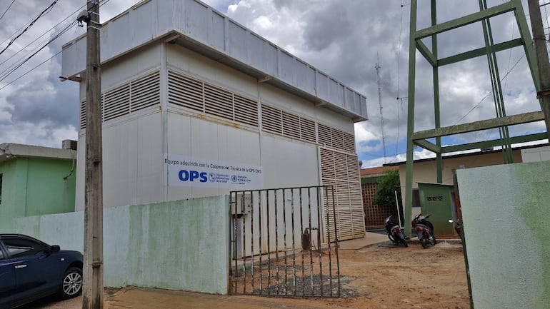 Planta de oxígeno del hospital de Curuguaty con problemas para recargar balones utilizados por pacientes ambulatorios.