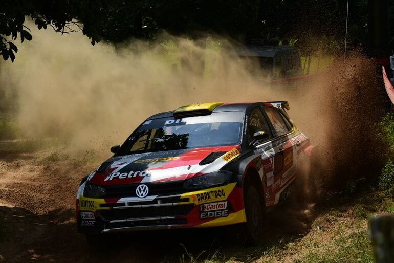 El VW Polo GTI R5 de Gustavo Saba en el Rally de Paraguarí.