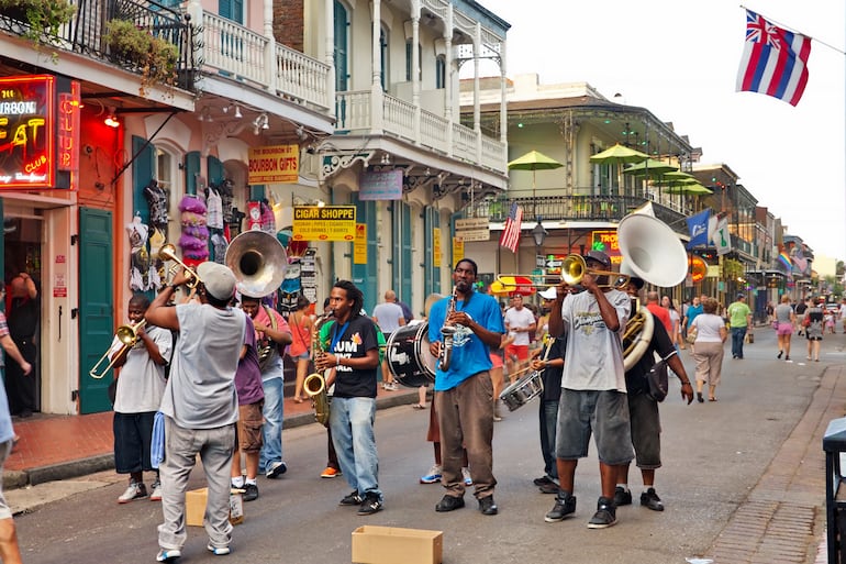 Jazz en las calles de Nueva Orleans, EE.UU.