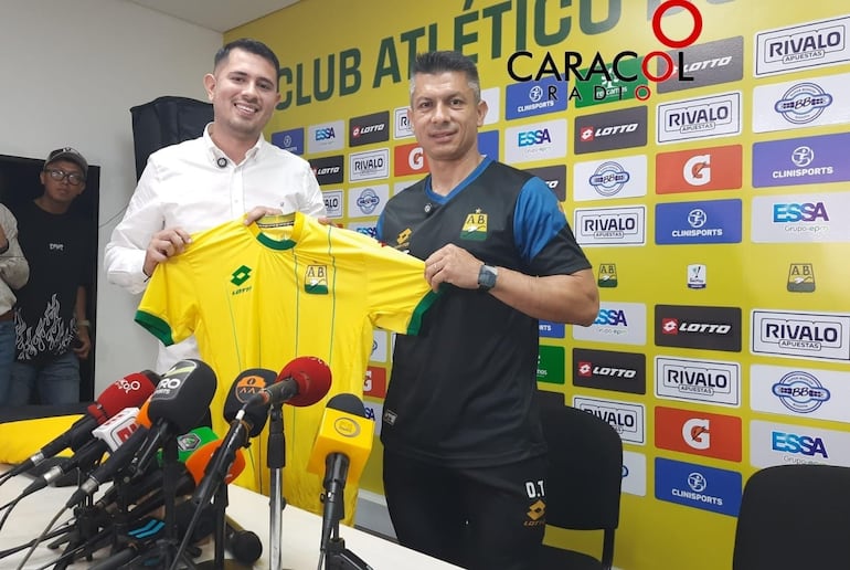 Gustavo Florentín, durante su presentación en Atlético Bucaramanga. (Foto gentileza de Radio Caracol).