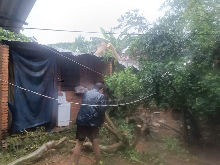 Temporal causa estragos en varias ciudades de Central