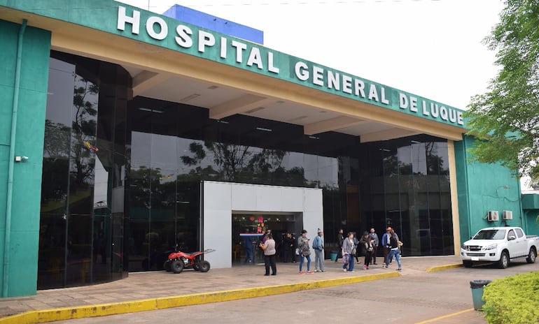 El local del Hospital General de Luque, de referencia a nivel nacional. Existen quejas por falta de insumos.