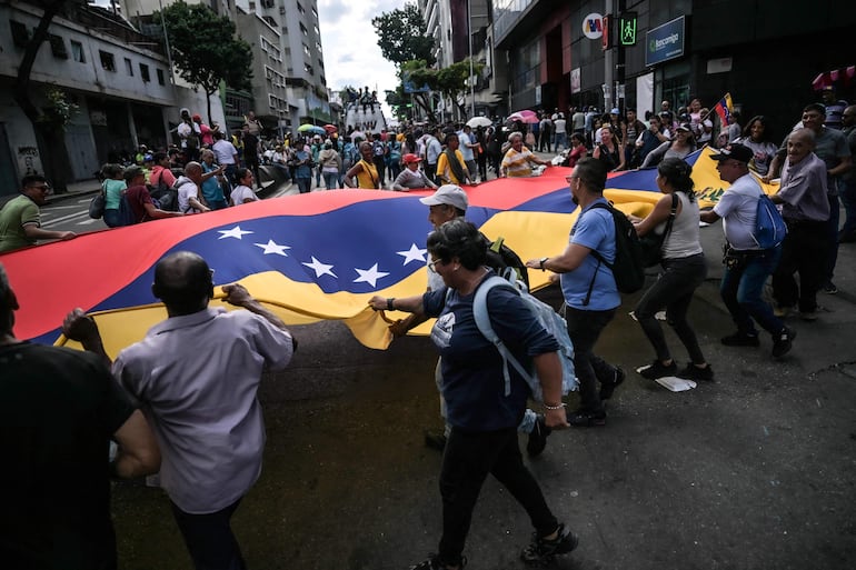 Más de 1.200 detenidos en protestas contra el resultado de las presidenciales en Venezuela