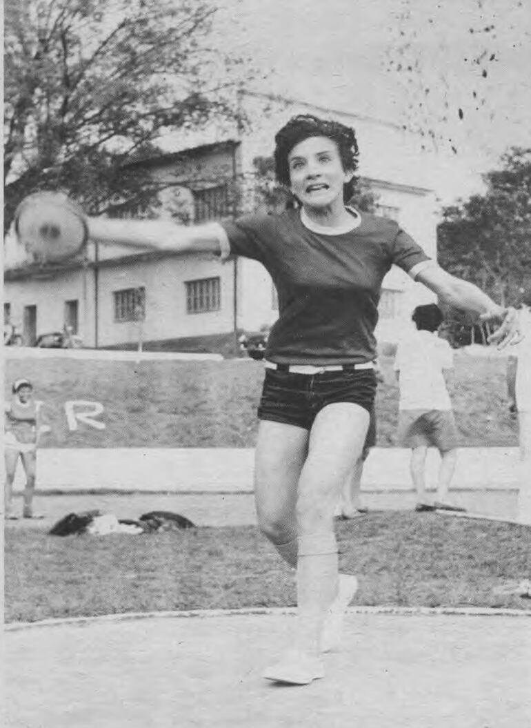 Lamparita Ferreira.