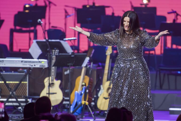 La cantante italiana Laura Pausini durante el evento de la Academia Latina de la Grabación Persona del Año, donde fue homenajeada.