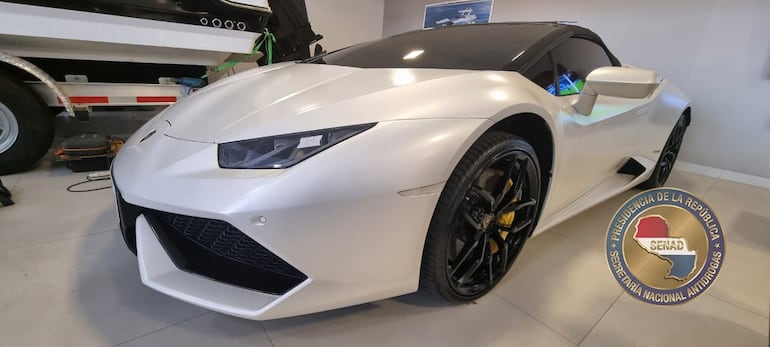   Este es uno de los tres Lamborghini requisados por los antidrogas, valuado en unos US$ 340.000.