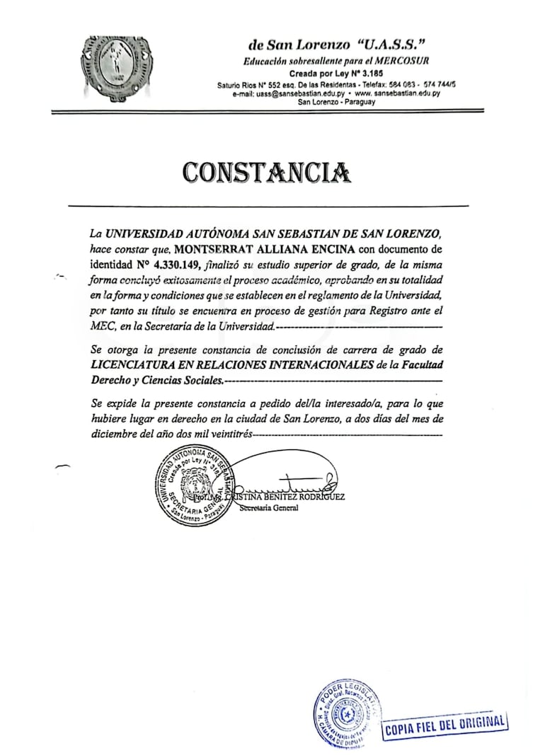 La joven empezó a asistir el 11 de octubre en Diputados, y recién  adjuntó constancia de culminar la carrera el 2 de diciembre.