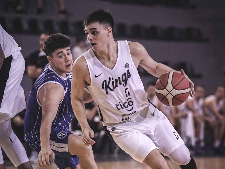 Olimpia Kings superó a Sol de América por la tercera fecha de la Liga Nacional de Básquetbol en el Polideportivo Osvaldo Domínguez Dibb, en Asunción.