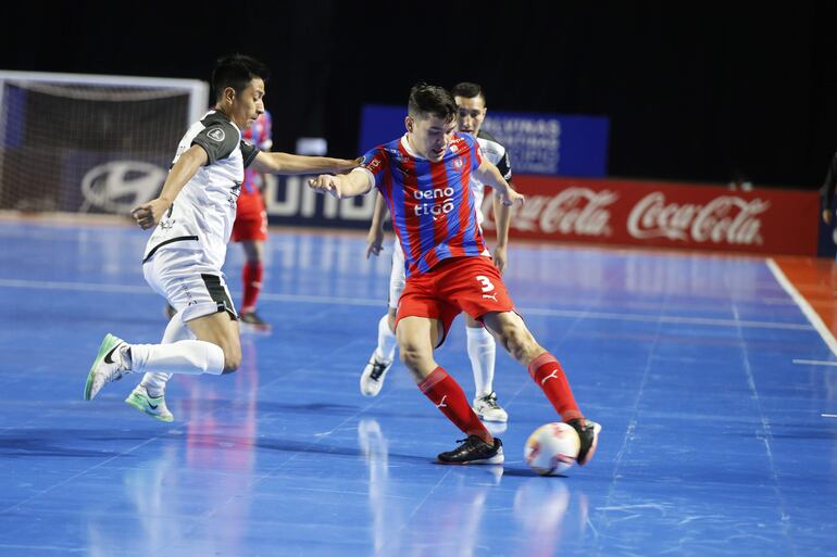 Cerro Porteño se impuso por goleada al Fantasmas de Bolivia y quedó en el 11° puesto del torneo.