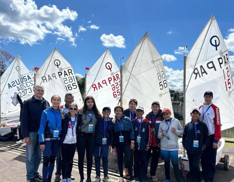 Varios atletas ya se preparan en Encarnación, la sede del Sudamericano de Vela Optimist.