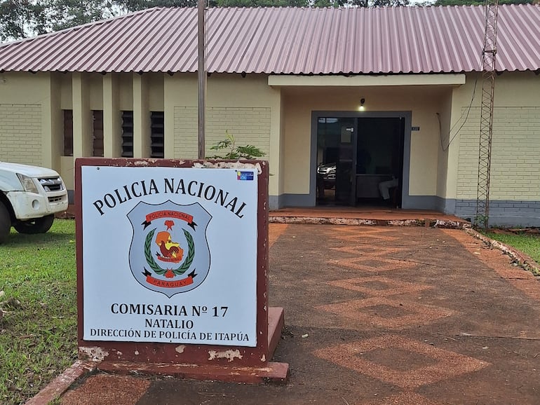 Atraco por banda tipo comando al BNF de Natalio, Itapúa.