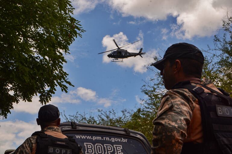 Miembros de la policía federal de Brasil.