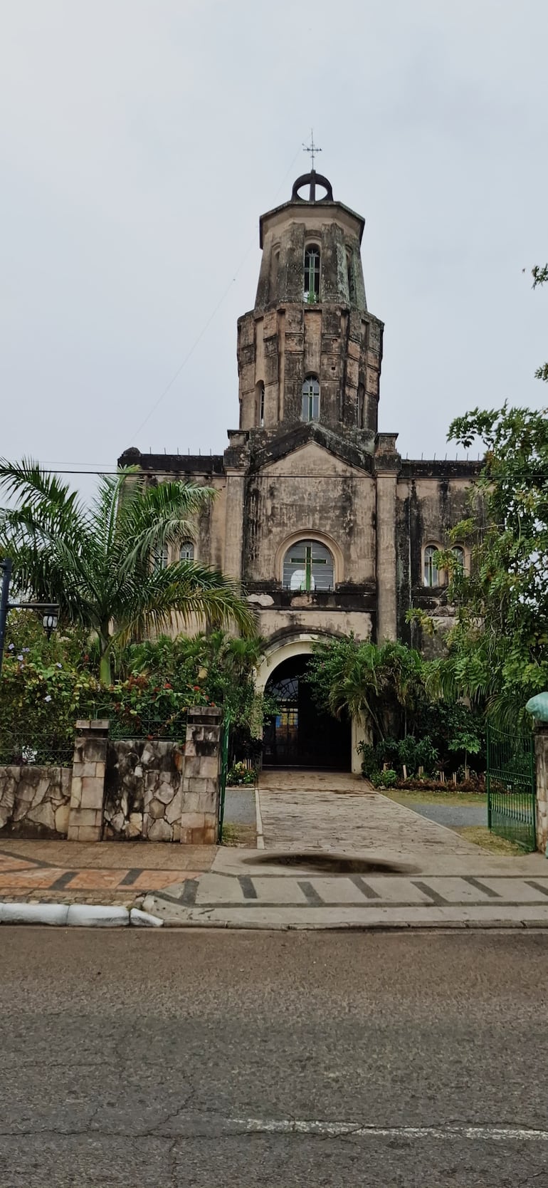 El templo parroquial “Sagrado Corazón de Jesús", donde luego de la misa de acción de gracias se realizará la Noche de Gala.