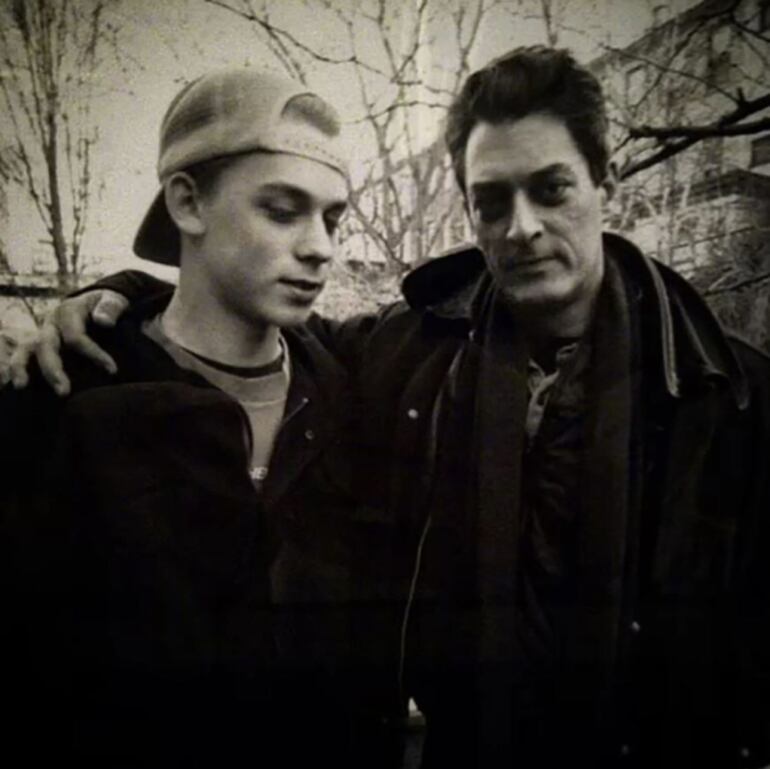 Paul Auster y su hijo Daniel Auster en algún rincón del siglo XX.