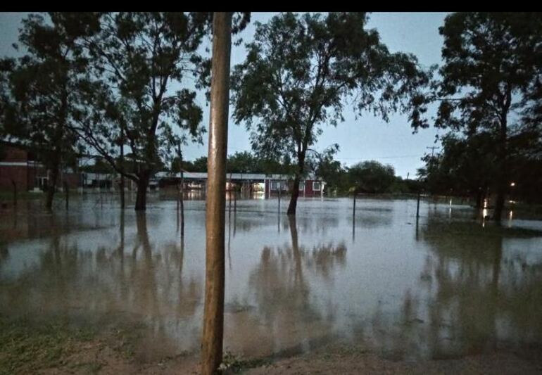 Las lluvias seguirán en la tarde del sábado, sobre todo en el territorio chaqueño. 