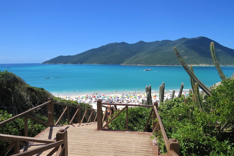 Cómo es Arraial do Cabo, el Caribe brasileño de aguas cristalinas