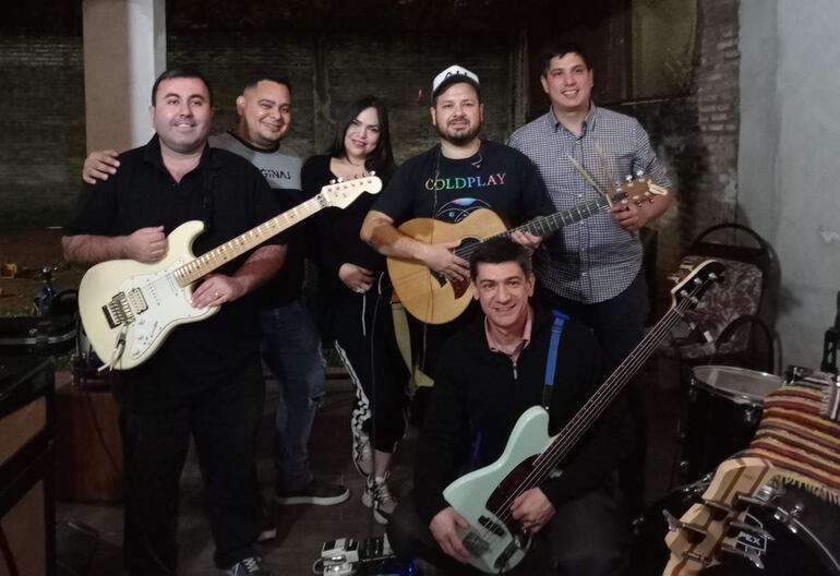 El grupo Josías será una de las atracciones en el primer concierto católico que se realizará este domingo en la parroquia de San Antonio.