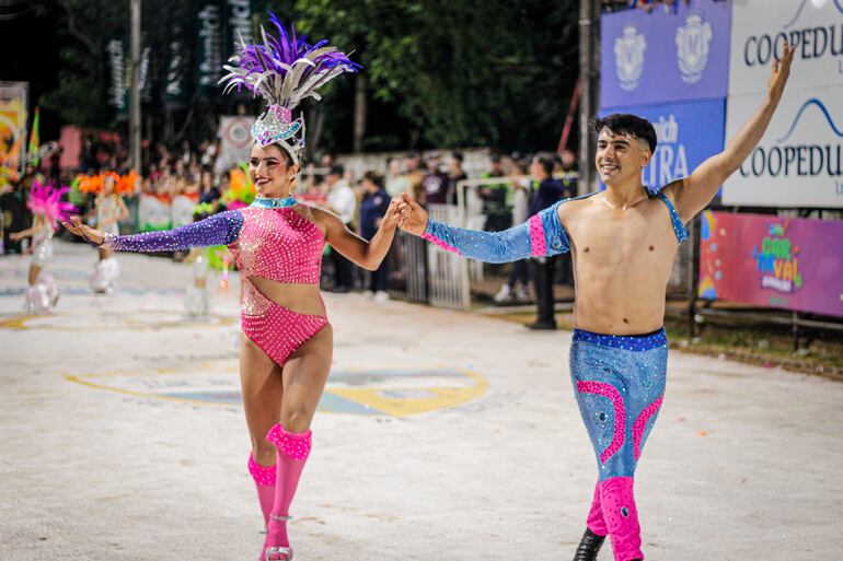 Segunda noche del carnaval guaireño.