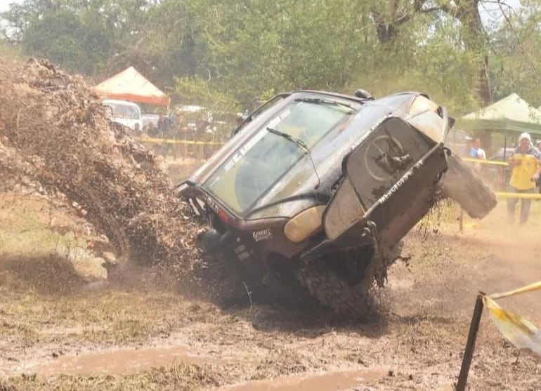 El Campeonato Nacional Off Road retorna con fuerza en Coronel Oviedo desde febrero.