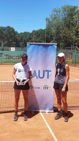 Zoe Doldán Viñales, con tan solo 13 años, se alzó con el título en categoría 18 años en Punta del Este al vencer a  Josefina Soldo.