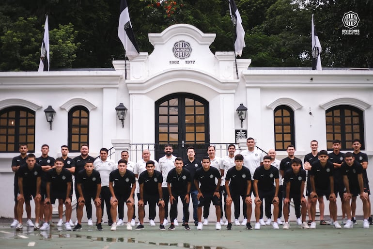 Plantel de Olimpia que jugará la Copa Libertadores