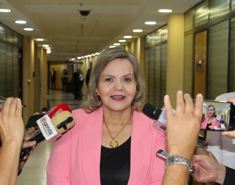 Lilian Samaniego, senadora colorada.