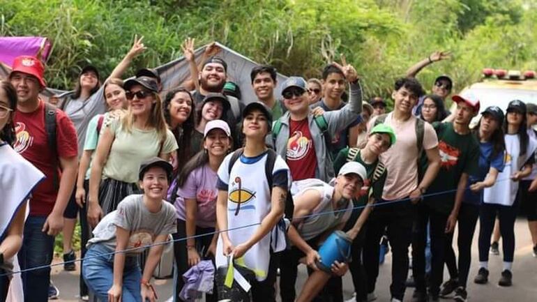 Grupo que participó de la Peregrinación de la Pastoral de la Juventud de San Lorenzo.
Gentileza.