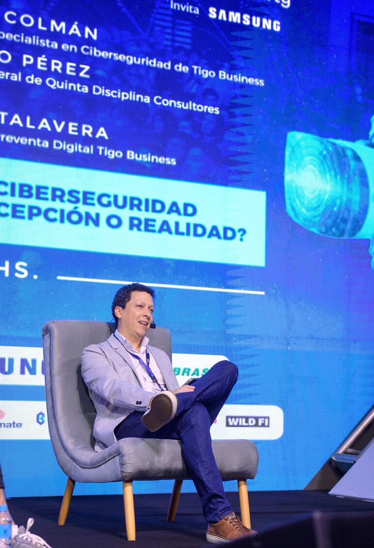 Atilio Talavera, gerente de Venta Digital de Tigo Business.