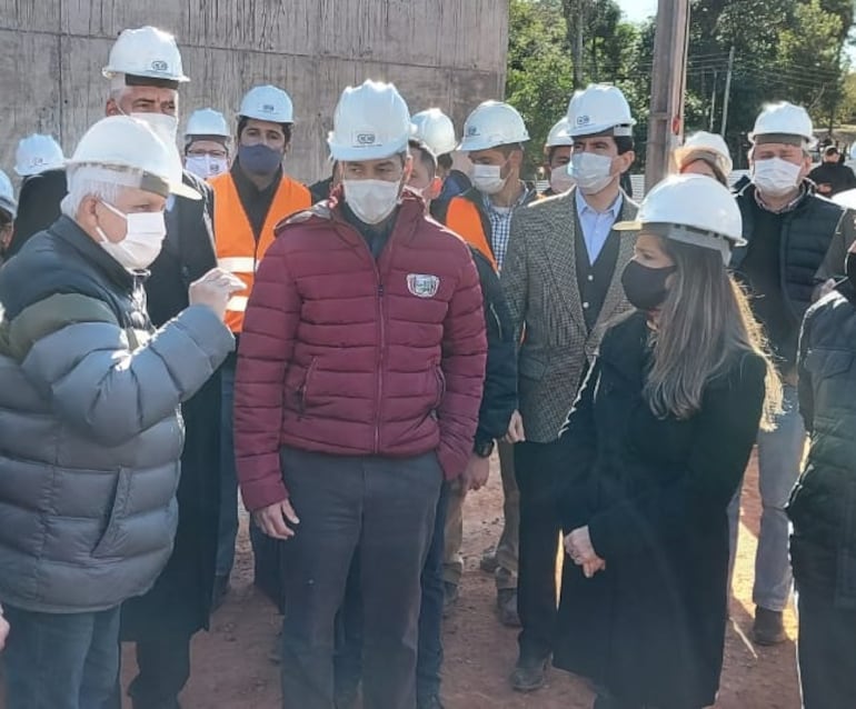 El presidente de la República, Mario Abdo Benítez, verificó esta mañana la obra en la nueva penitenciaría de Emboscada.