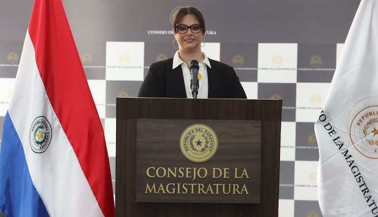 Magister Nancy María Diana Amarilla Guirland, en la audiencia pública para defensor general.