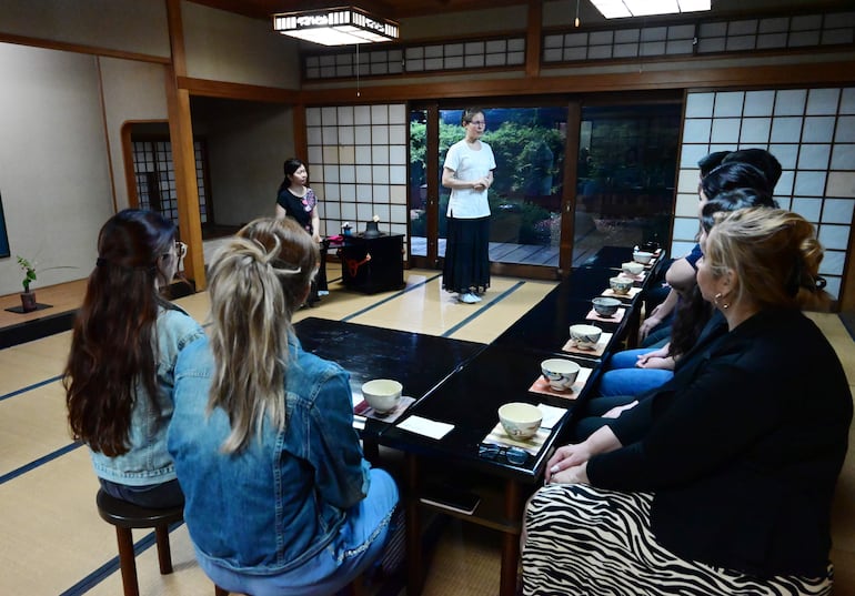 Ceremonia del té durante Días de la Cultura Japonesa.