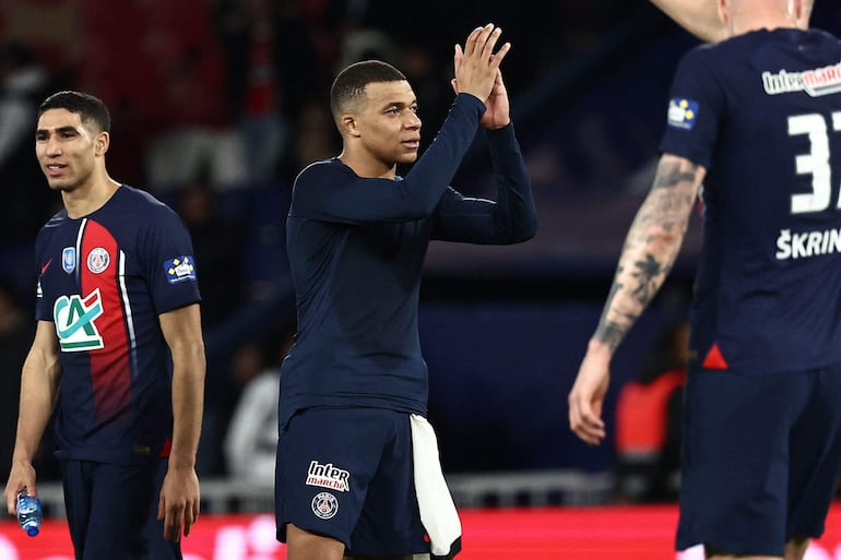 Mbappé le dio la clasificación a la final al PSG