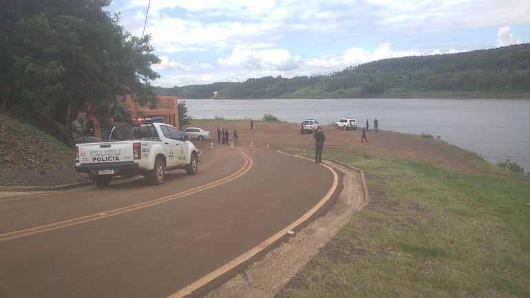 Hallazgo de cuerpos en el río Paraná, a la altura del distrito de Mayor Otaño (Itapúa).