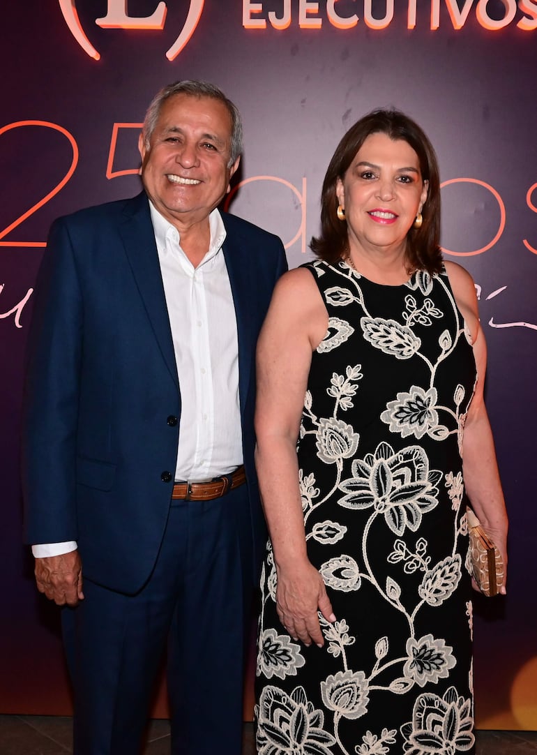 Graciano Pereira junto a Ana María Ortiz de Pereira. 