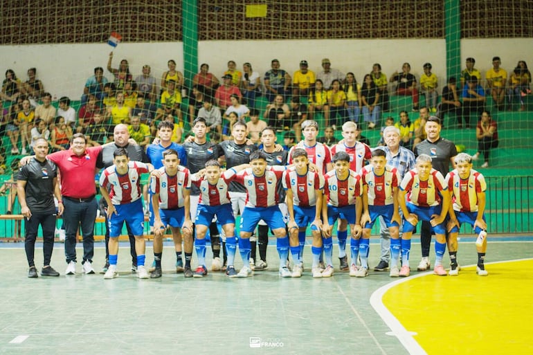 Plantel seleccionado C20 que participará desde hoy en el Mundial de Cataluña, España.