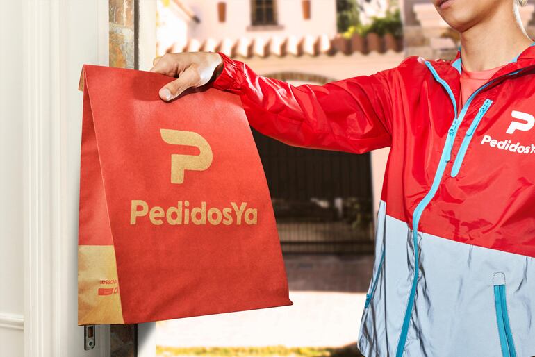 PedidosYa lanza su nueva campaña regional: “Eso que querés, al precio que querés”.