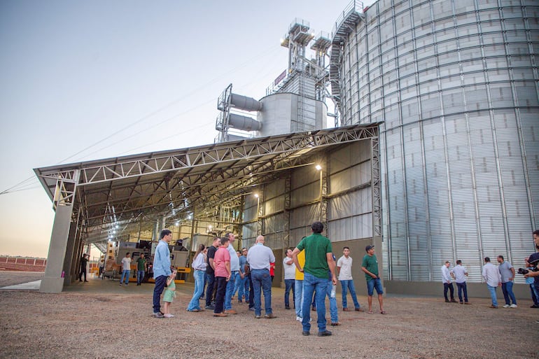 Con este silo, Agrofértil resalta su cercanía con los productores de la región.