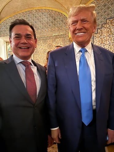 El canciller nacional, Rubén Ramírez, Lezcano (izq.) junto al presidente electo de EE.UU. Donald Trump. (foto gentileza