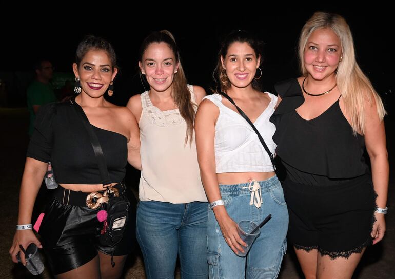 María Concepción Ruiz, Alejandra Candia, Claudia Barboza y Mercedes Ruiz.