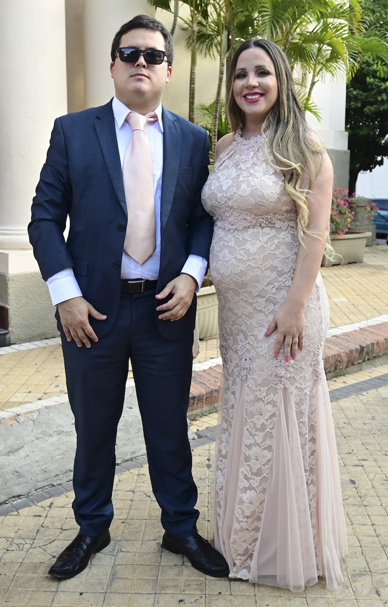 Horacio Reyes y Gisselle Olmedo.