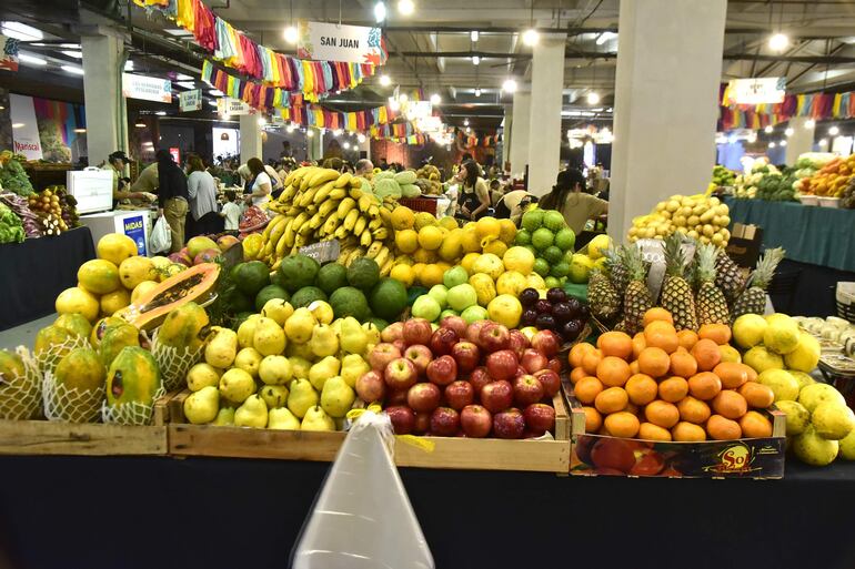 El Agroshopping hace 25 años que conecta productores con los consumidores, en la Planta Baja del Shopping Mariscal.