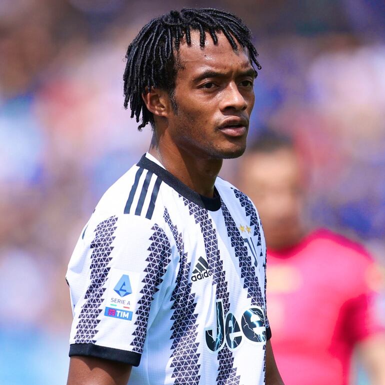 Juan Cuadrado seguirá jugando en el fútbol europeo a sus 35 años.