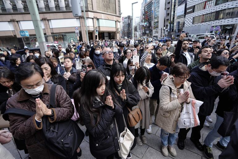  Un terremoto de grado 6 sacudió a Fukushima, Japón.  