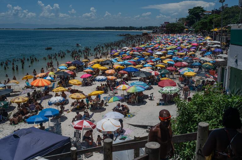 La playa de Barra de Guaratiba en Río de Janeiro, Brasil. 