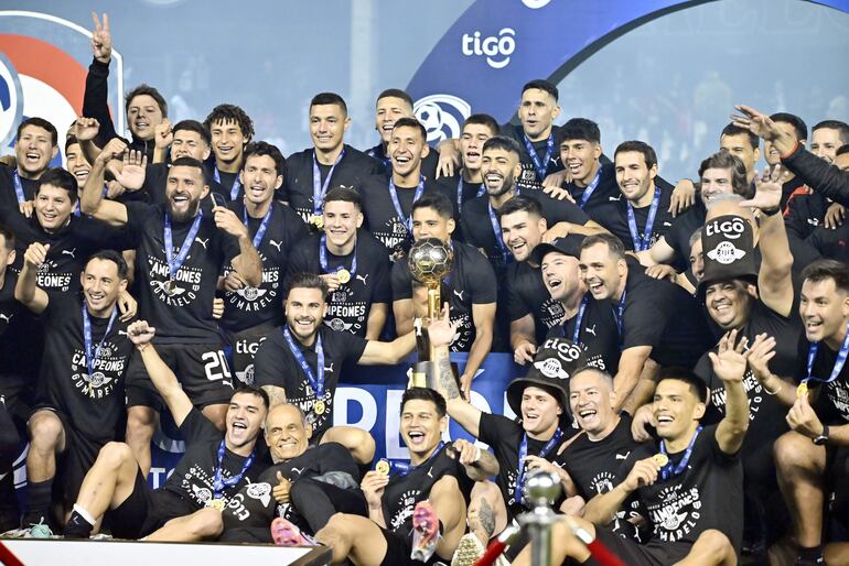 Libertad campeón del Torneo Apertura 2024.