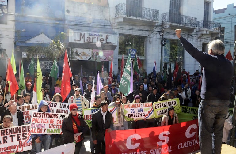 Miembros de la Corriente Sindical Clasista (CSC), durante una manifestación.