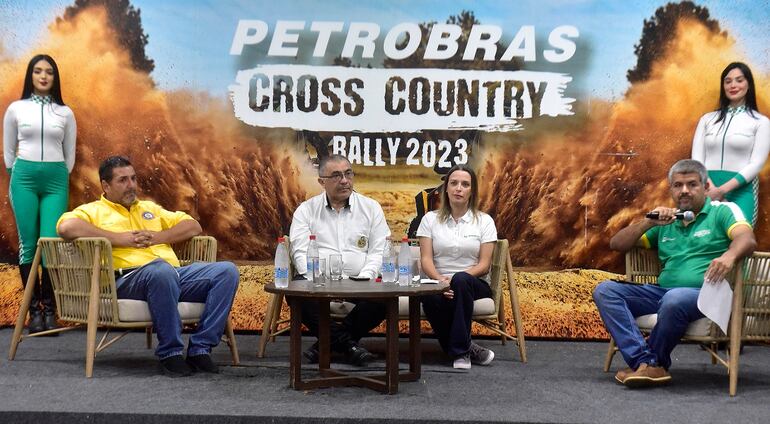 La presentación del Petrobras Rally Cross Country 2023 tuvo lugar el jueves 12 de octubre en la Secretaría Nacional de Deportes (SND).