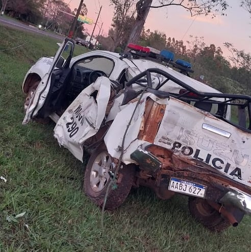 Camión chocó contra patrullera sobre la ruta PY01 en General Delgado.